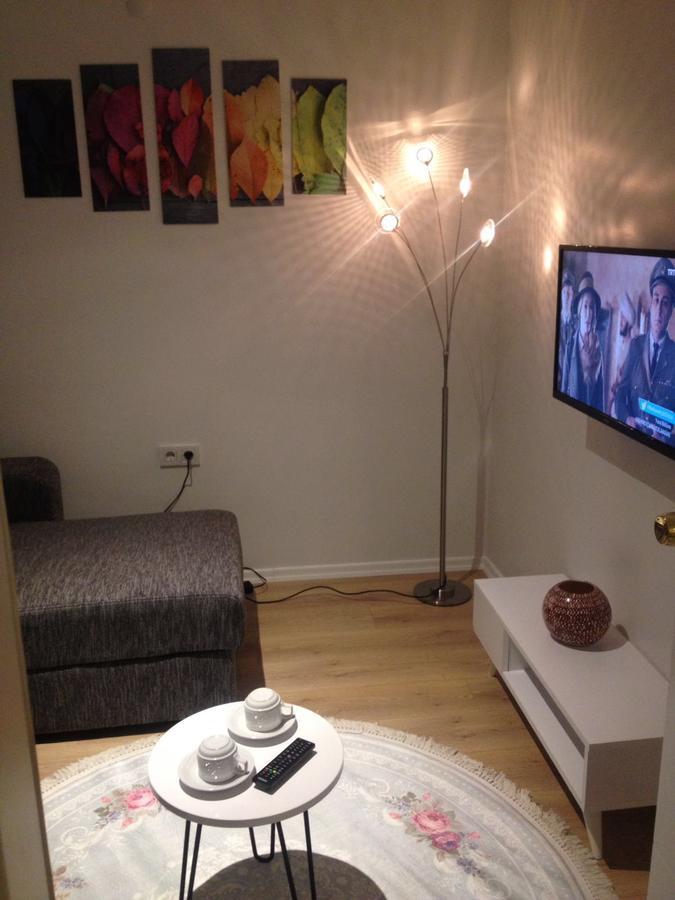Doctor House Hotel Talas Екстериор снимка