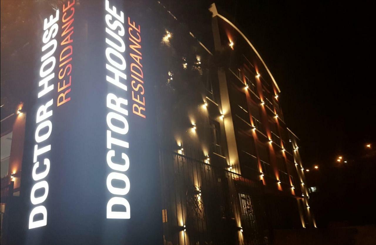 Doctor House Hotel Talas Екстериор снимка